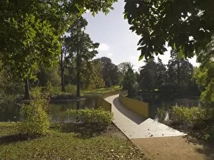 Arboretum Gallery: The Lake